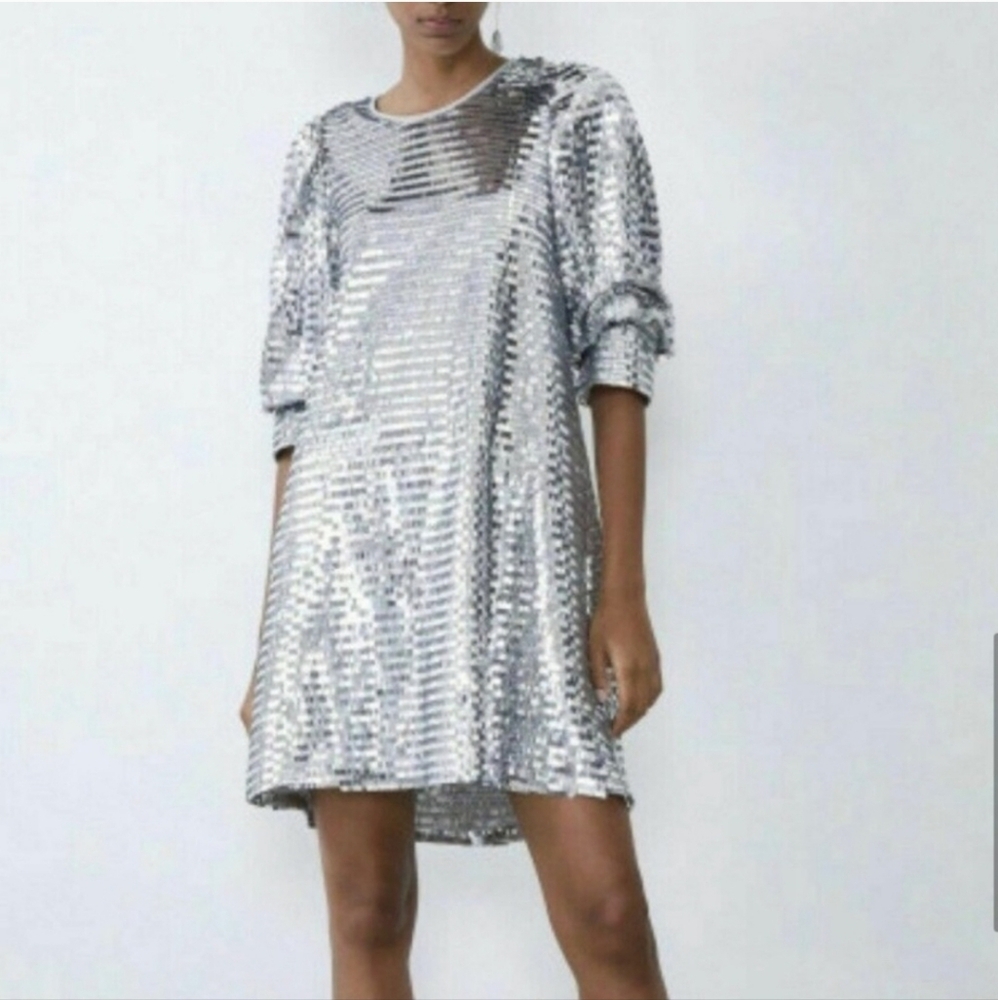Zara silver Sequins puff sleeve dress. Size L